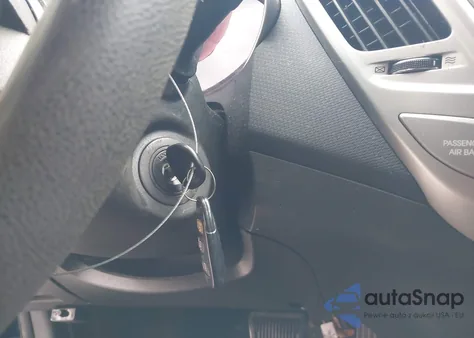 2014 Hyundai Veloster Base W/Black из США, поврежденный, VIN KMHTC6AD9EU211184